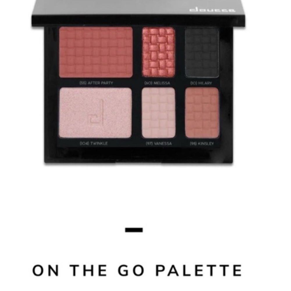 Doucce On The Go Eyeshadow Palette Pink Gray Compact - New Sealed